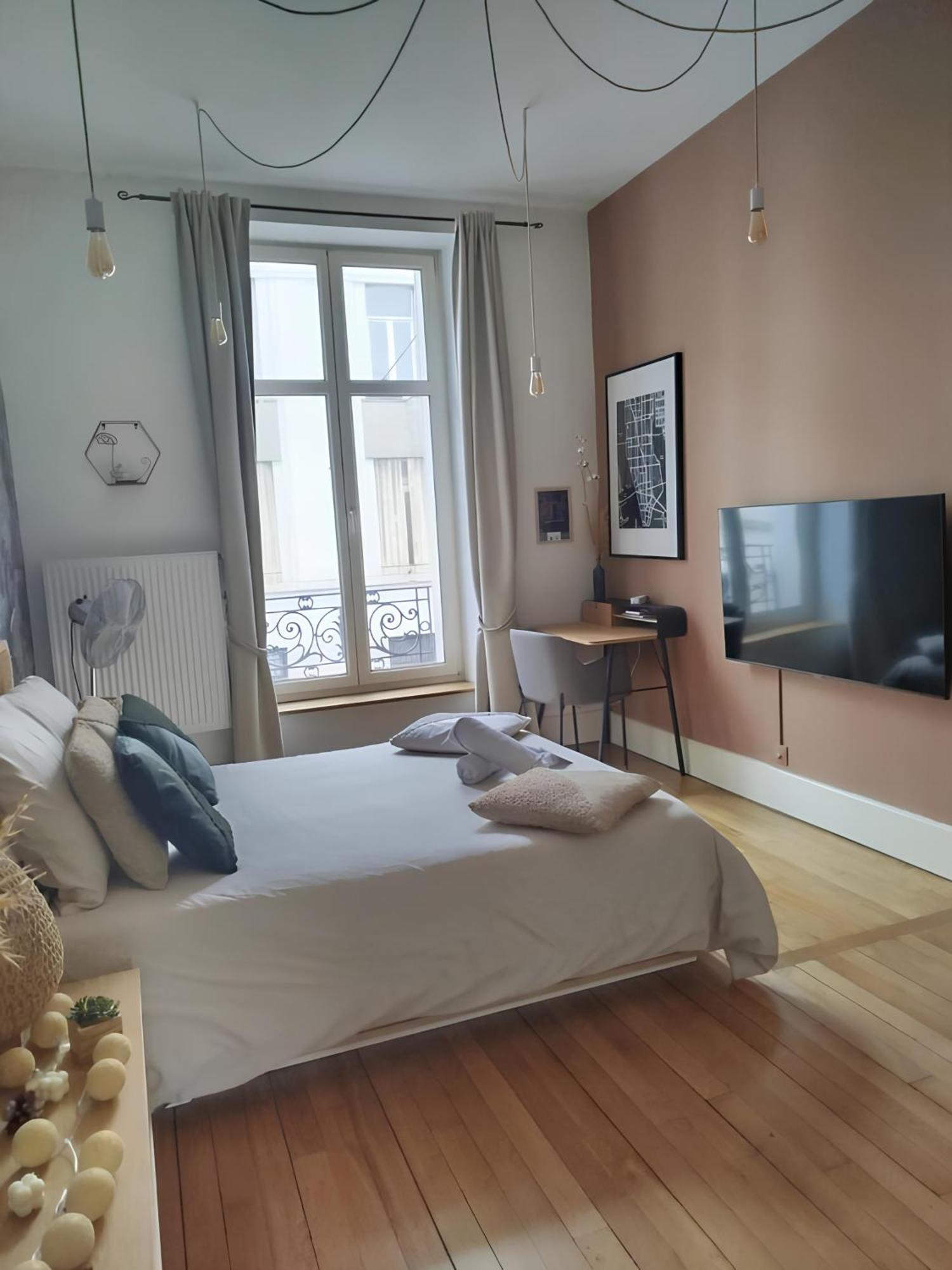 Nancy Gare Centre Parking Apartment Bagian luar foto